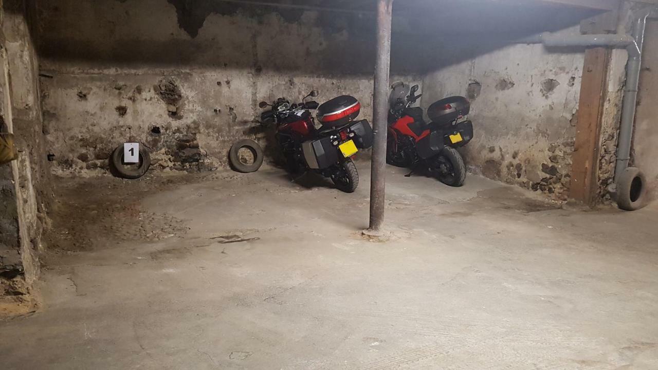 Les Nuits D'Anis - Appartements Hypercentre Le Puy-en-Velay エクステリア 写真